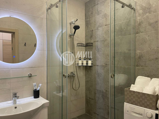 Продам однокомнатную (1-комн.) квартиру, Овражная ул, 47, Новоивановское рп