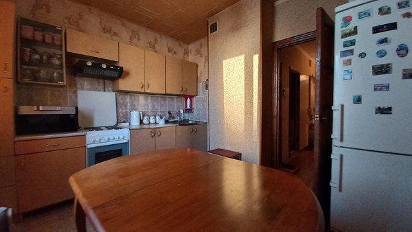 Продам трехкомнатную (3-комн.) квартиру, Новочерёмушкинская ул, 20/23, Москва г