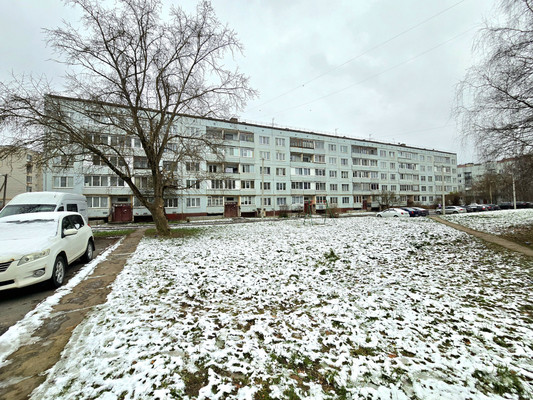 Продам двухкомнатную (2-комн.) квартиру, Ленина пр-кт, 41, Тосно г