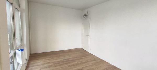 Продам двухкомнатную (2-комн.) квартиру, 1к2, Юрлово д