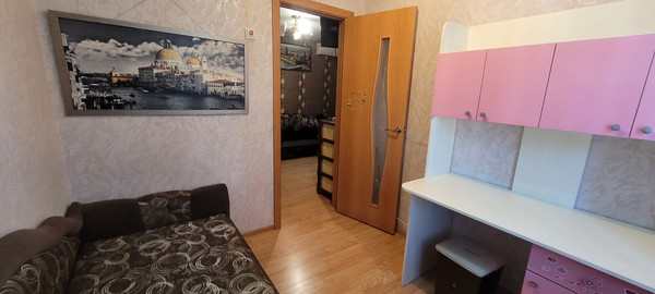 Продам трехкомнатную (3-комн.) квартиру, Фрунзе ул, 69, Туапсе г