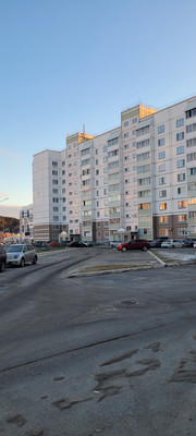 Продам однокомнатную (1-комн.) квартиру, Анны Коньковой ул, 2, Ханты-Мансийск г