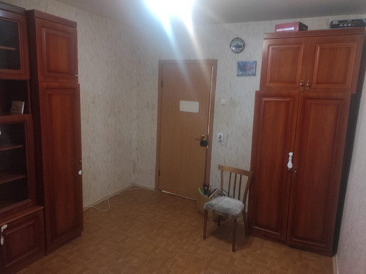 Сдам комнату в 2-комн. квартире, Садовая ул, 2, Металлострой п