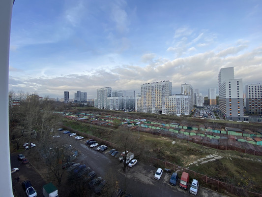 Продам трехкомнатную (3-комн.) квартиру, Черемухина ул, 2, Люберцы г