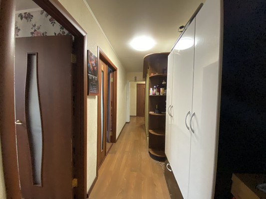 Продам трехкомнатную (3-комн.) квартиру, Черемухина ул, 2, Люберцы г