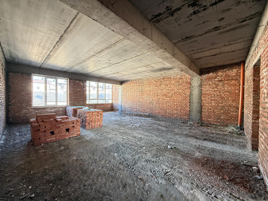 Продам трехкомнатную (3-комн.) квартиру, Ватутина ул, 29кБ, Нальчик г