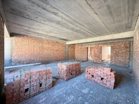 Продам трехкомнатную (3-комн.) квартиру, Ватутина ул, 29кБ, Нальчик г