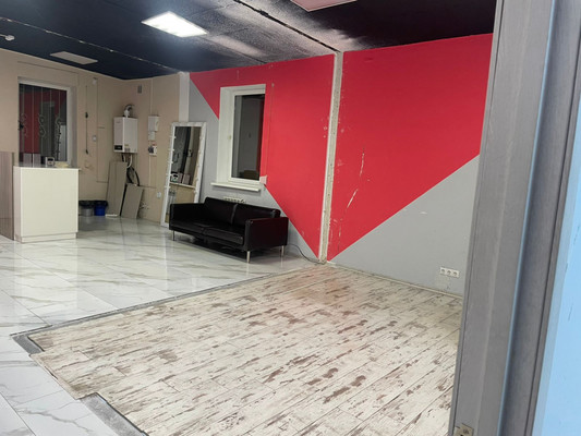 Продам коммерческое помещение 246,3 м2, Советский пр-кт, 40б, Калининград г