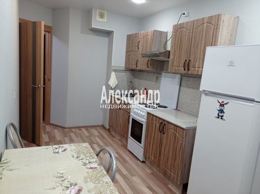 Продам однокомнатную (1-комн.) квартиру, Пограничная (Сертолово-1 мкр.) ул, 4к1, Сертолово г