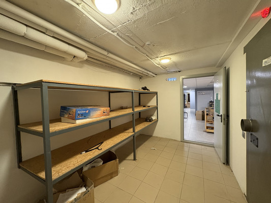 Сдам коммерческое помещение 136 м2, Чайковского ул, 4, Калининград г