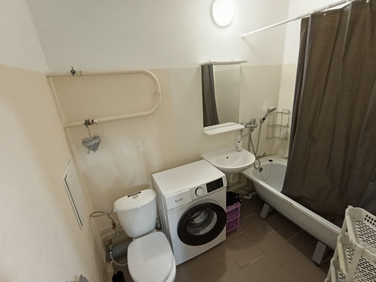 Продам однокомнатную (1-комн.) квартиру, Черкасская ул, 72, Краснодар г