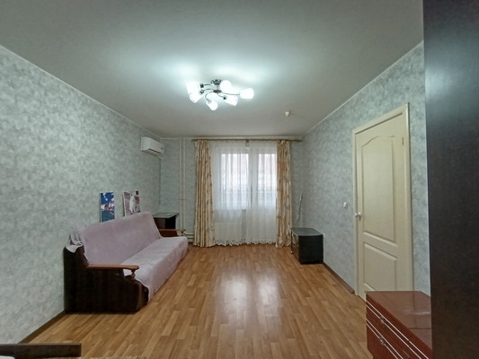 Продам однокомнатную (1-комн.) квартиру, Черкасская ул, 72, Краснодар г