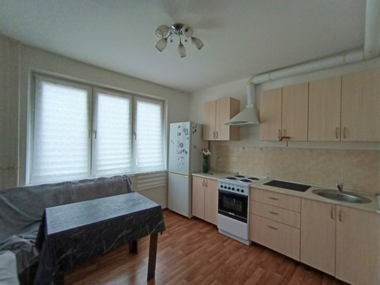 Продам однокомнатную (1-комн.) квартиру, Черкасская ул, 72, Краснодар г