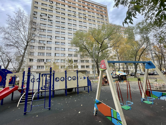 Продам трехкомнатную (3-комн.) квартиру, Братская ул, 17к2, Москва г