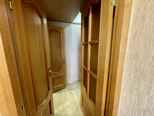 Продам трехкомнатную (3-комн.) квартиру, Братская ул, 17к2, Москва г