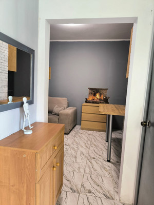 Продам двухкомнатную (2-комн.) квартиру, Восточная (Восход снт) ул, 8В, Сочи г