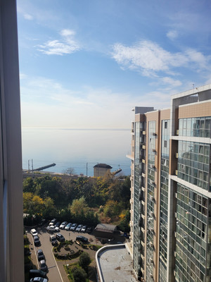 Продам трехкомнатную (3-комн.) квартиру, Крымская (Центральный р-н) ул, 89, Сочи г