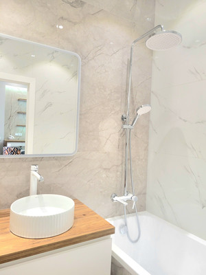 Продам трехкомнатную (3-комн.) квартиру, Крымская (Центральный р-н) ул, 89, Сочи г