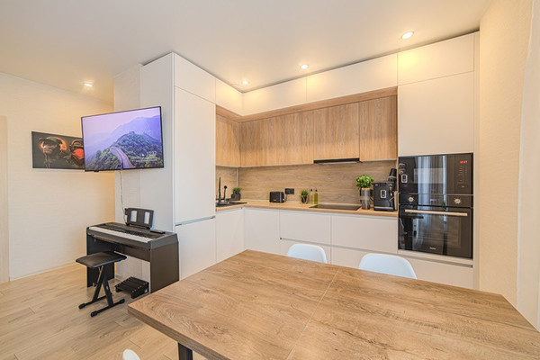 Продам трехкомнатную (3-комн.) квартиру, Антонова ул, 5п, Пенза г