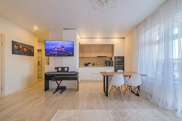 Продам трехкомнатную (3-комн.) квартиру, Антонова ул, 5п, Пенза г