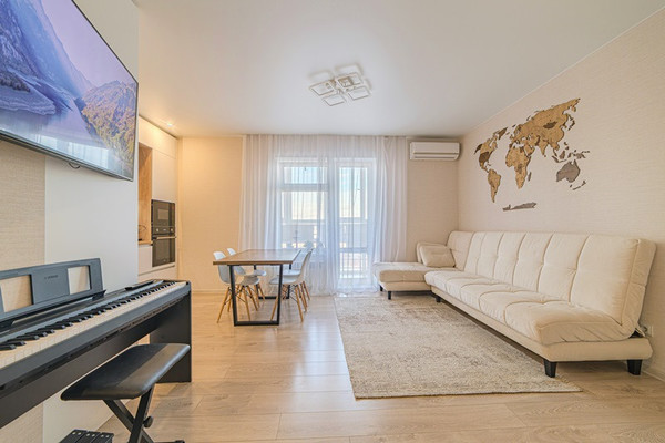 Продам трехкомнатную (3-комн.) квартиру, Антонова ул, 5п, Пенза г