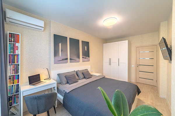 Продам трехкомнатную (3-комн.) квартиру, Антонова ул, 5п, Пенза г