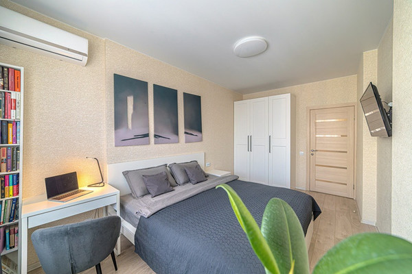 Продам трехкомнатную (3-комн.) квартиру, Антонова ул, 5п, Пенза г