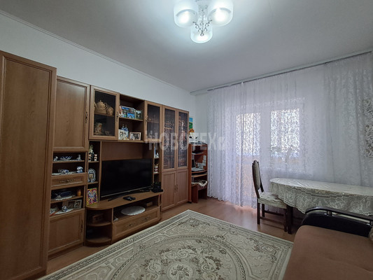 Продам двухкомнатную (2-комн.) квартиру, Кириченко ул, 11А, Горячий Ключ г