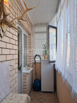 Продам двухкомнатную (2-комн.) квартиру, Кириченко ул, 11А, Горячий Ключ г