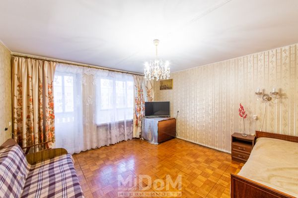 Продам двухкомнатную (2-комн.) квартиру, Художников пр-кт, 20к1, Санкт-Петербург г