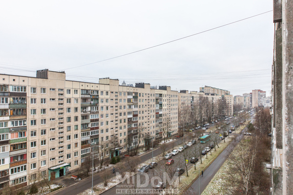 Продам двухкомнатную (2-комн.) квартиру, Художников пр-кт, 20к1, Санкт-Петербург г