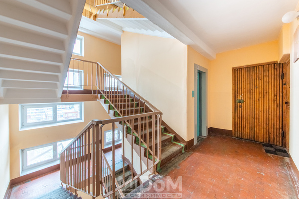 Продам двухкомнатную (2-комн.) квартиру, Художников пр-кт, 20к1, Санкт-Петербург г