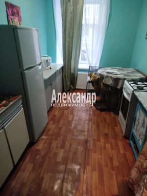Продам 2-комн. в 3-комн. квартире, 4-я Советская ул, 31-33/10, Санкт-Петербург г