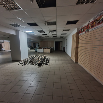 Сдам торговое помещение 1 052,5 м2, Новая Слобода ул, 150, Покров с