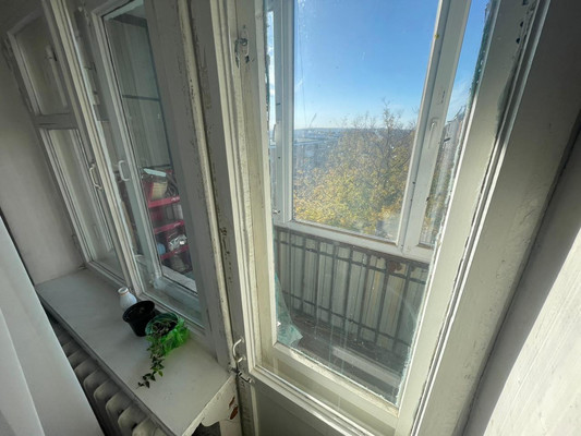 Продам трехкомнатную (3-комн.) квартиру, Краснодарская ул, 89А, Кропоткин г