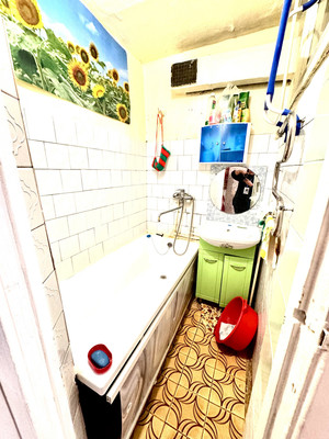 Продам трехкомнатную (3-комн.) квартиру, Одоевского ул, 27, Ишим г