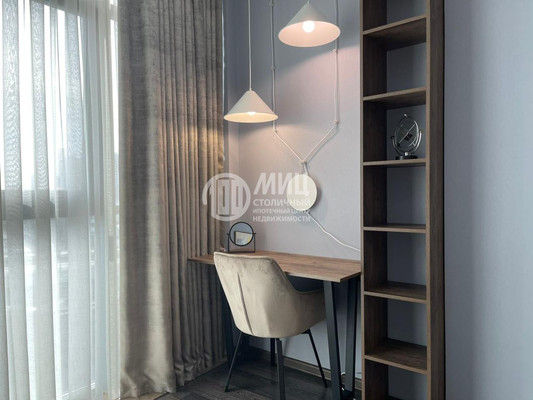 Продам однокомнатную (1-комн.) квартиру, Овражная ул, 47, Новоивановское рп