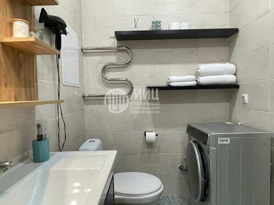 Продам однокомнатную (1-комн.) квартиру, Овражная ул, 47, Новоивановское рп