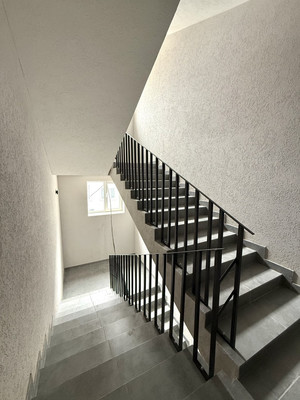 Продам двухкомнатную (2-комн.) квартиру, Солнечная ул, 10к3, Нальчик г