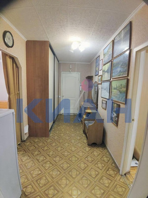 Продам трехкомнатную (3-комн.) квартиру, Водопьянова ул, 9, Красноярск г