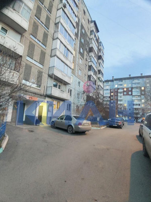 Продам трехкомнатную (3-комн.) квартиру, Водопьянова ул, 9, Красноярск г