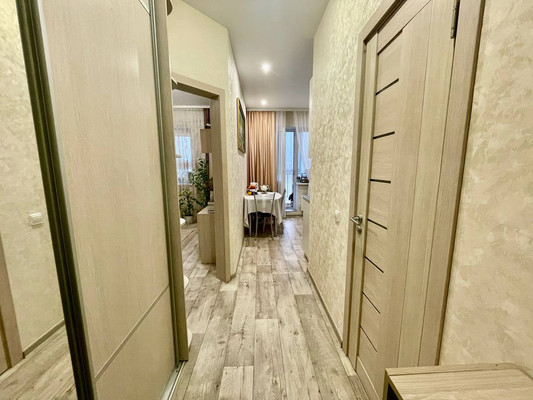 Продам двухкомнатную (2-комн.) квартиру, Молодежная ул, 25/1, Куюки д