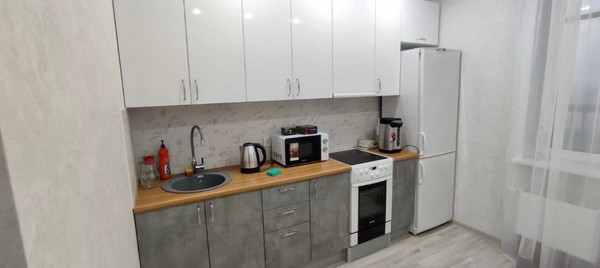 Продам однокомнатную (1-комн.) квартиру, Счастливая ул, 1, Усады с