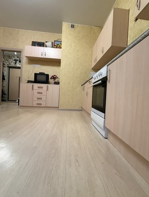 Продам однокомнатную (1-комн.) квартиру, Ново-Молоковский б-р, 6, Молоково с