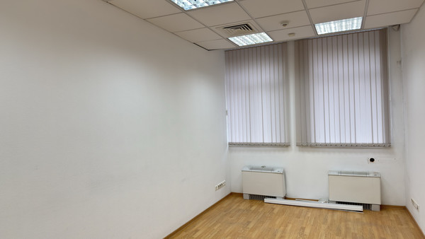 Сдам торговое помещение 220 м2, 3-я Владимирская ул, 8к1, Москва г