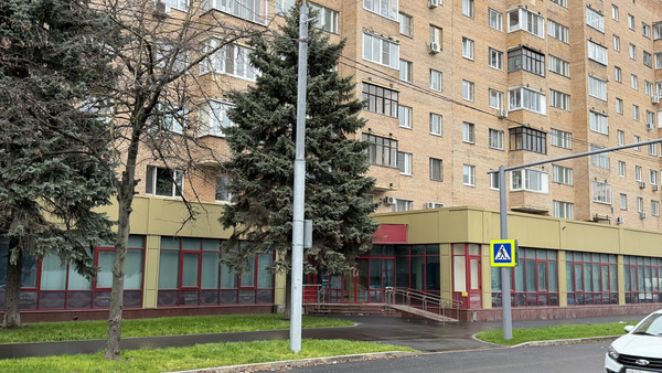 Сдам торговое помещение 220 м2, 3-я Владимирская ул, 8к1, Москва г