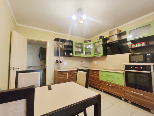 Продам двухкомнатную (2-комн.) квартиру, Антонова-Овсеенко ул, 29, Воронеж г