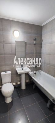 Продам двухкомнатную (2-комн.) квартиру, Шишкина ул, 307, Парголово п
