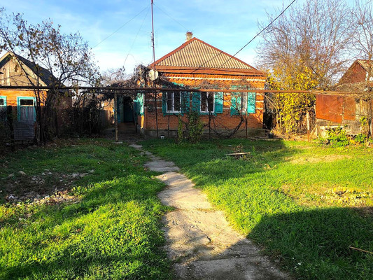 Продам дом, Тольятти ул, 6, Апшеронск г, 0 км от города