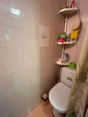 Продам однокомнатную (1-комн.) квартиру, Ефремова ул, 16к2, Симферополь г